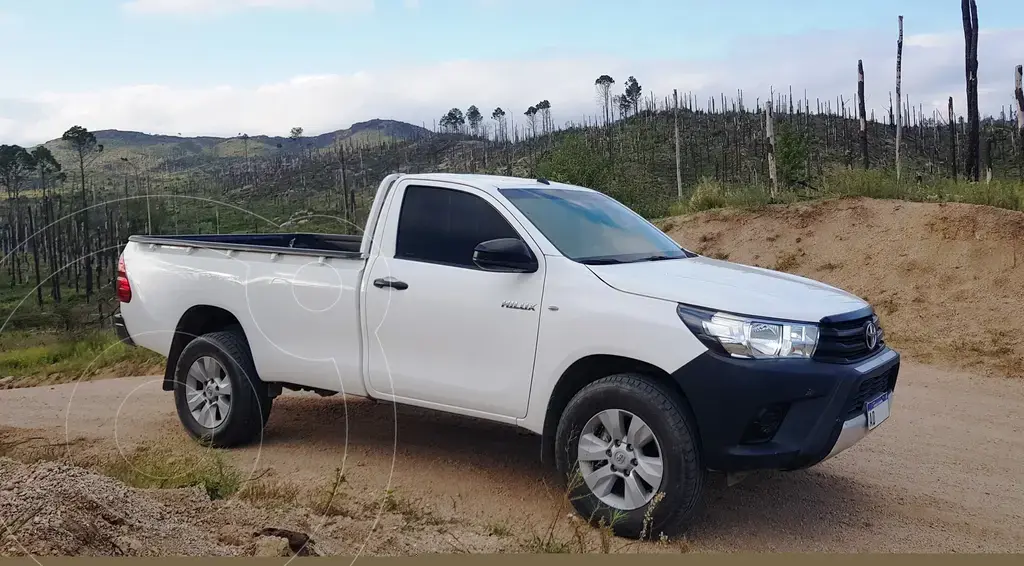 Toyota Hilux 2.4 4X2 Dx Tdi Sc (2393 Cc) 2019 - foto 3