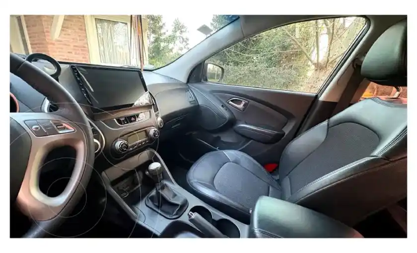 Hyundai Tucson Gls 4X4 2.0 Full Aut  2013 - foto 5