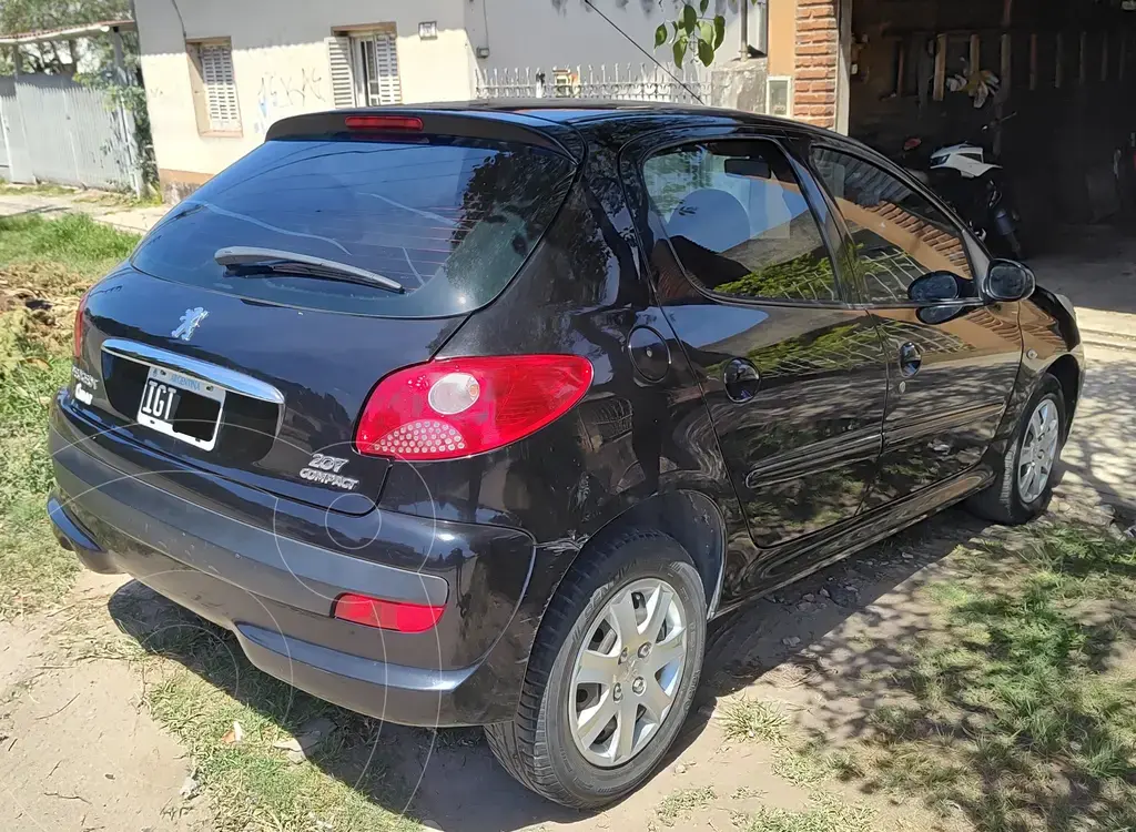 Peugeot 207 Compact 1.4 Xs 5P (1360 Cc) 2009 - foto 5