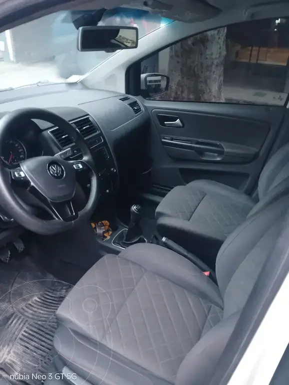 Volkswagen Suran 1.6 Highline  2017 - foto 3