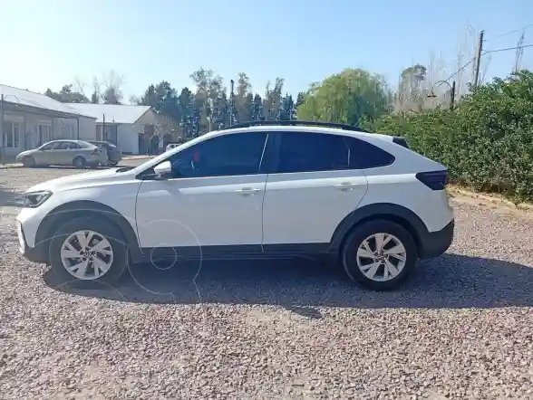 Volkswagen Nivus Comfortline 200 Tsi  2024 - foto 3