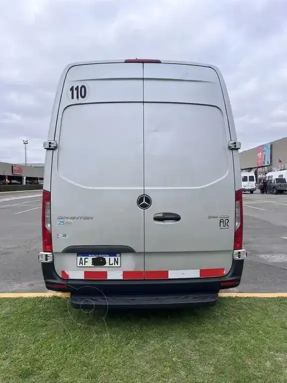 Mercedes-Benz Sprinter Furgón 316 3665 V2 Te 2+1  2022 - foto 4