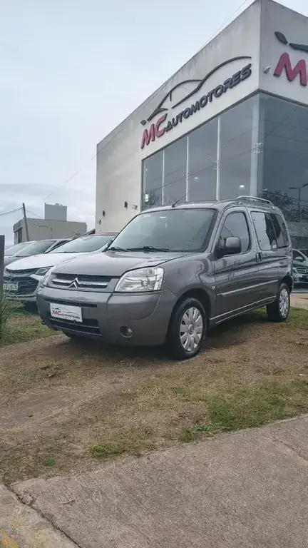 Citroën Berlingo Furgón Berlingo Multispace 1.6 Hdi Xtr 2017 - foto 1