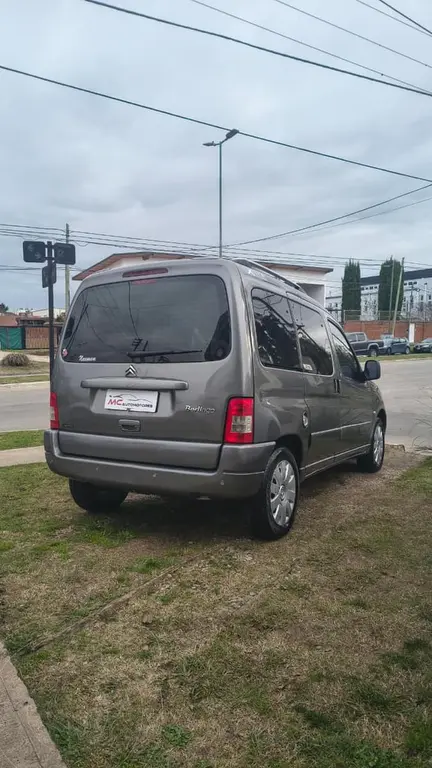 Citroën Berlingo Furgón Berlingo Multispace 1.6 Hdi Xtr 2017 - foto 3