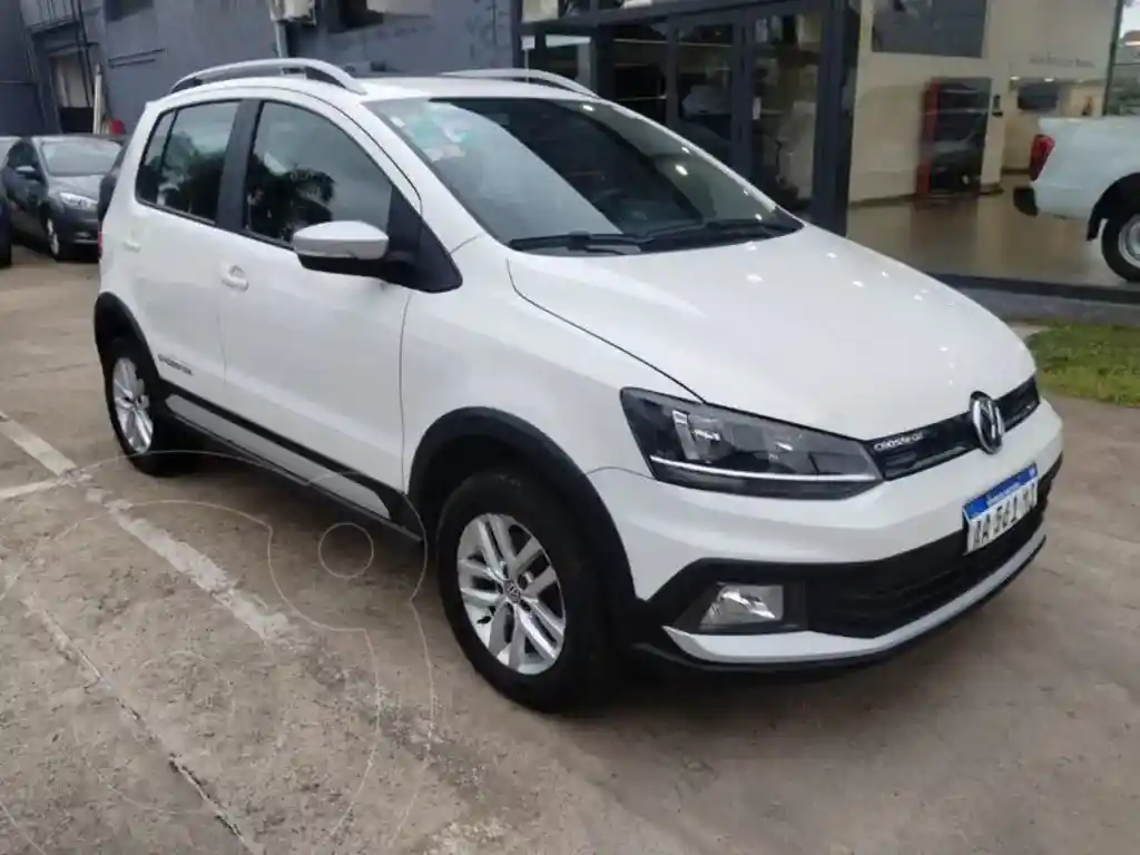 Volkswagen Crossfox Highline  2016 - foto 1