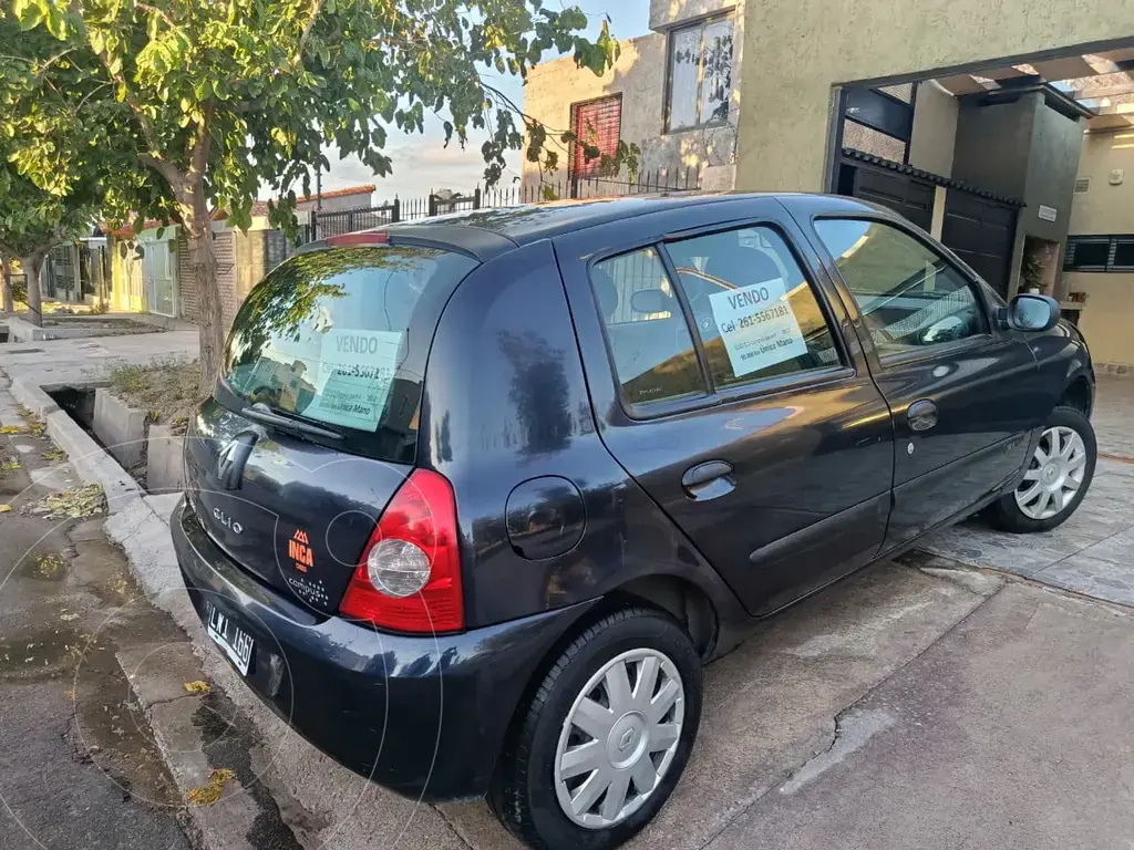 Renault Clio 5P 1.2 Campus Pack Ii (1149 Cc) 2012 - foto 2