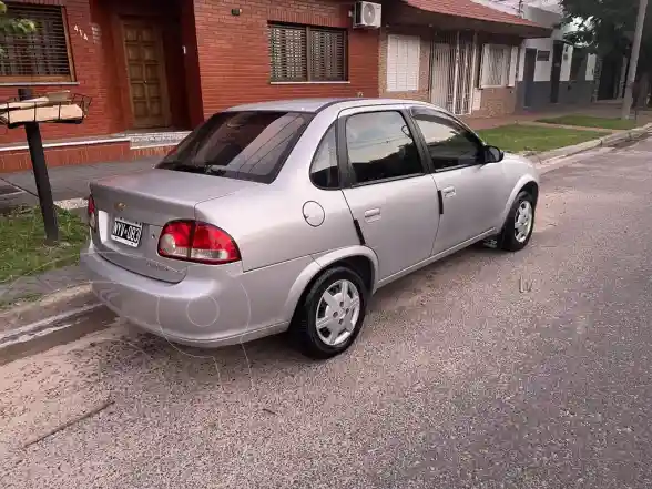 Chevrolet Classic 4P Ls  2014 - foto 3