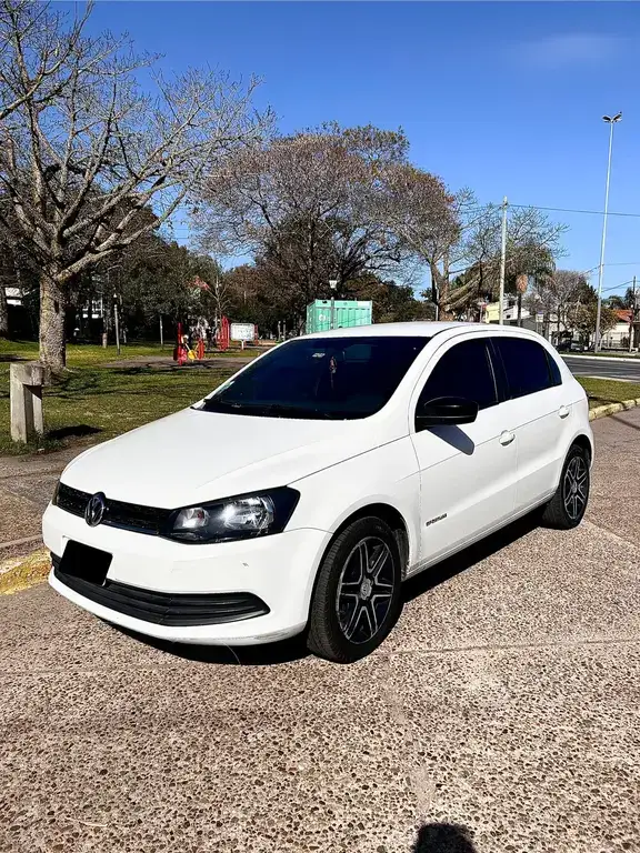 Volkswagen Gol Trend 5P Sportline (1599 Cc) 2015 - foto 1