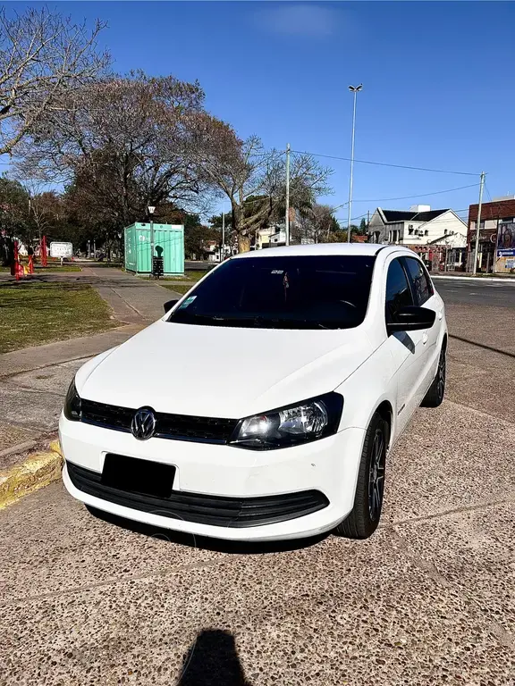 Volkswagen Gol Trend 5P Sportline (1599 Cc) 2015 - foto 4