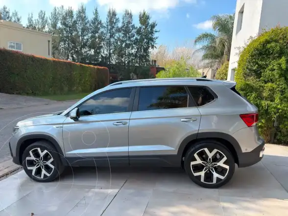 Volkswagen Taos Highline Aut  2024 - foto 2
