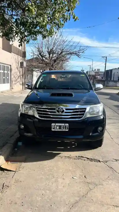 Toyota Hilux 3.0 4X2 Srv Tdi Dc  2015 - foto 2