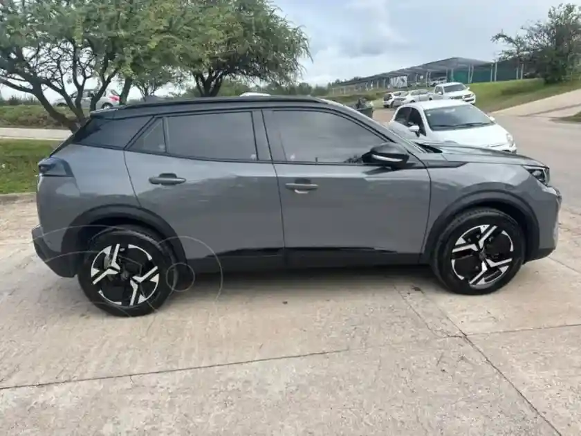 Peugeot 2008 Gt T200  2024 - foto 2