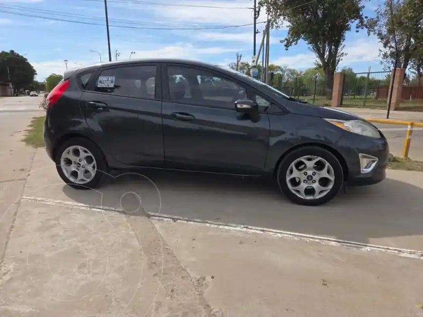 Ford Fiesta Kinetic Titanium  2011 - foto 3