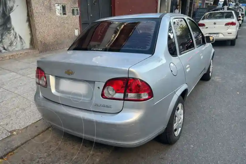 Chevrolet Classic 4P Ls  2015 - foto 3