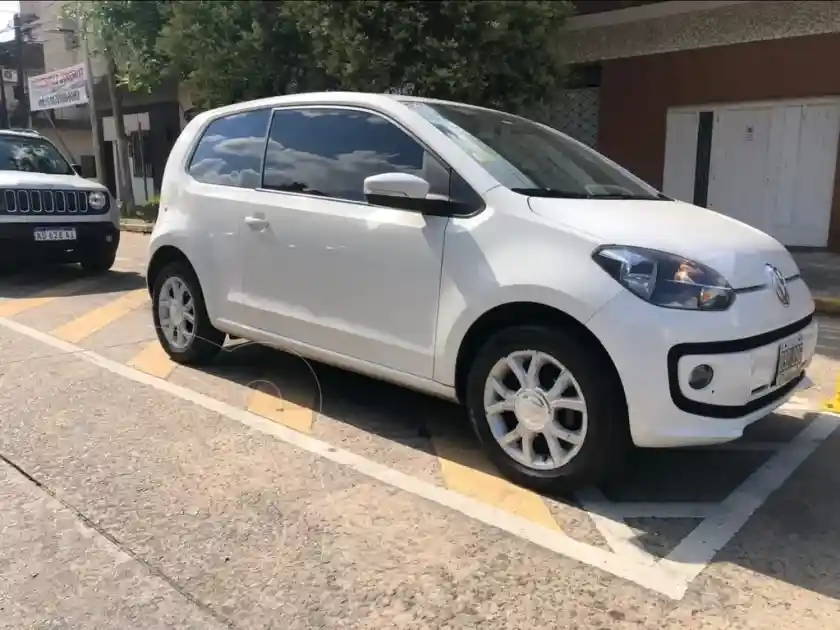 Volkswagen Up! 3P 1.0 High Up!  2015 - foto 1