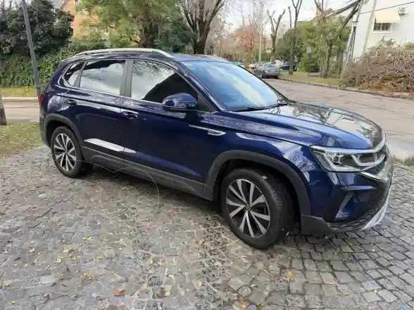 Volkswagen Taos Highline Aut  2022 - foto 2