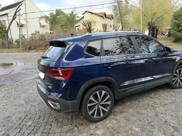 Volkswagen Taos Highline Aut  2022 - foto 3