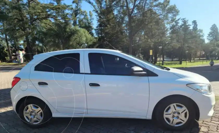 Chevrolet Onix Joy Ls  2017 - foto 3