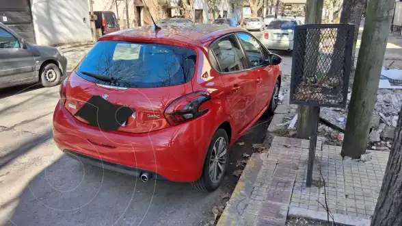 Peugeot 208 Allure 1.6  2017 - foto 2