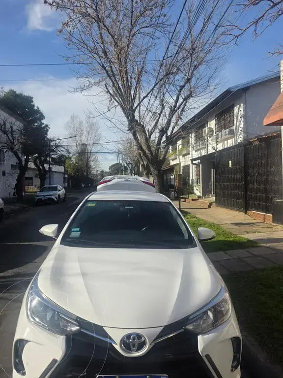 Toyota Yaris Sedán 1.5 Xls (1496 Cc) 2024 - foto 2