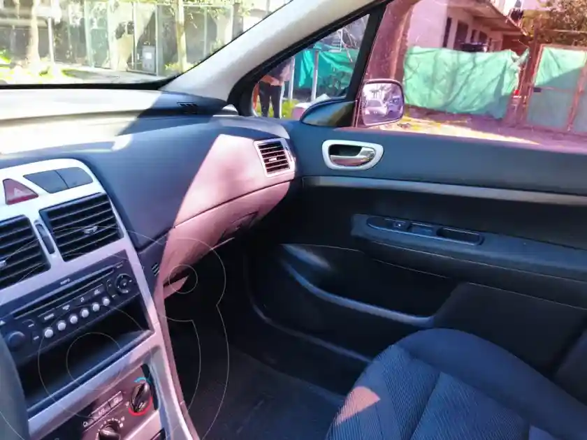 Peugeot 307 5P 1.6 Xs  2010 - foto 4