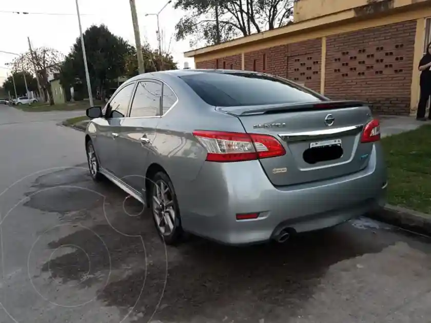 Nissan Sentra Sr Cvt  2015 - foto 4