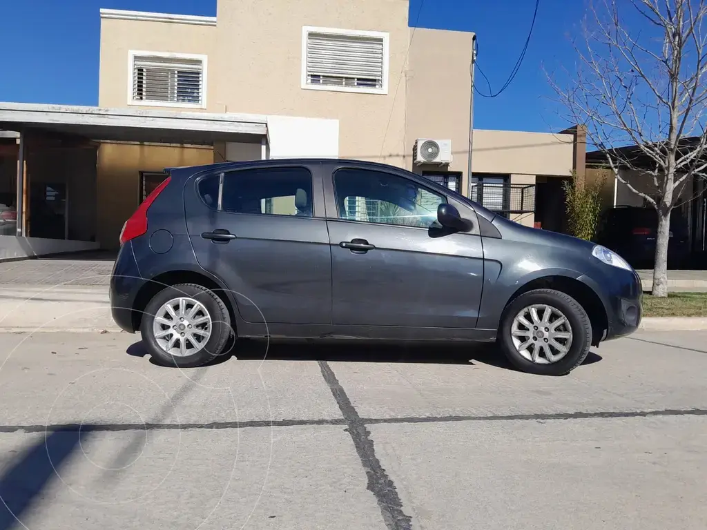 Fiat Palio 5P Attractive (1368 Cc) 2013 - foto 2