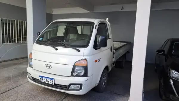 Hyundai H100 Extralargo C/Caja (2497 Cc) 2017 - foto 1