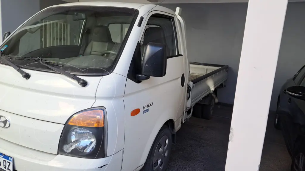 Hyundai H100 Extralargo C/Caja (2497 Cc) 2017 - foto 3