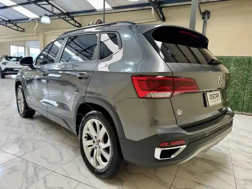 Volkswagen Taos Comfortline Aut  2024 - foto 4