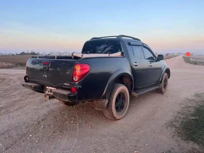 Mitsubishi L200 L200. 3.2 Cr   D/C 4X4  2011 - foto 2