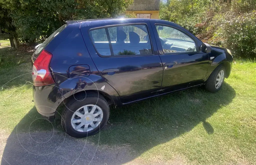 Renault Sandero 1.6 Pack (1598 Cc) 2009 - foto 2