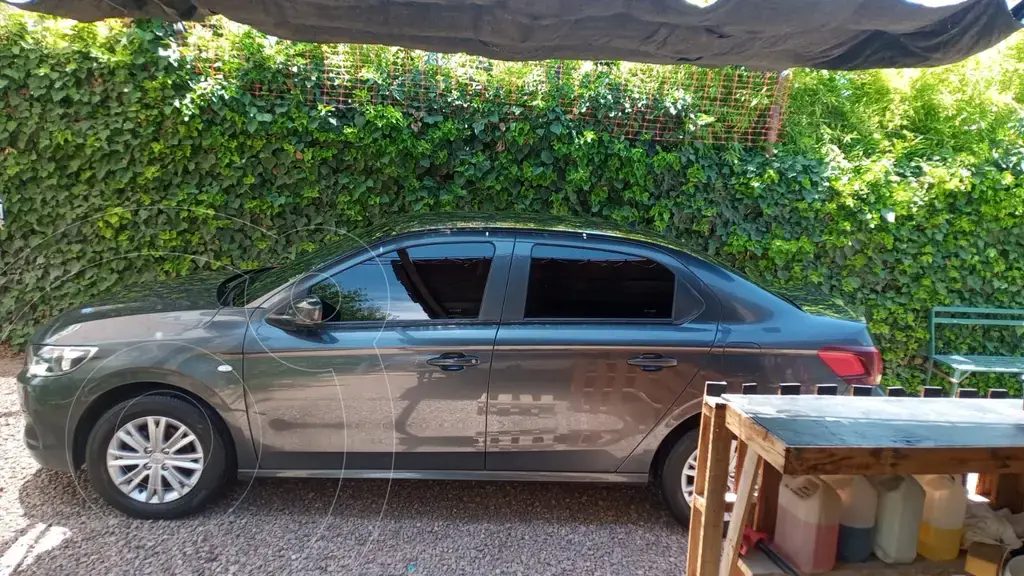 Peugeot 301 Allure 1.6 (1587 Cc) 2018 - foto 3