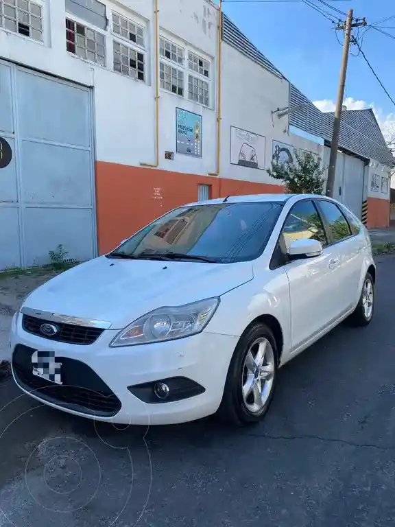 Ford Focus 5P 1.6L Trend 2013 - foto 1