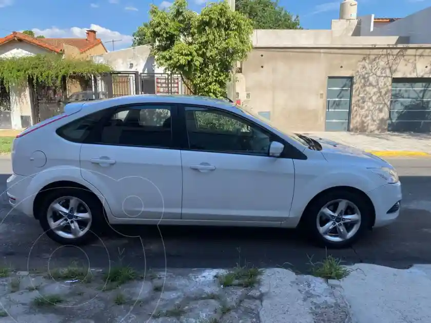 Ford Focus 5P 1.6L Trend  2013 - foto 4
