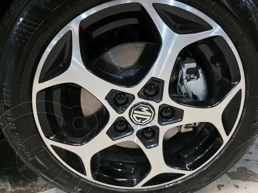 Mg 3 1.5L Luxury (1495 Cc) 2026 - foto 2