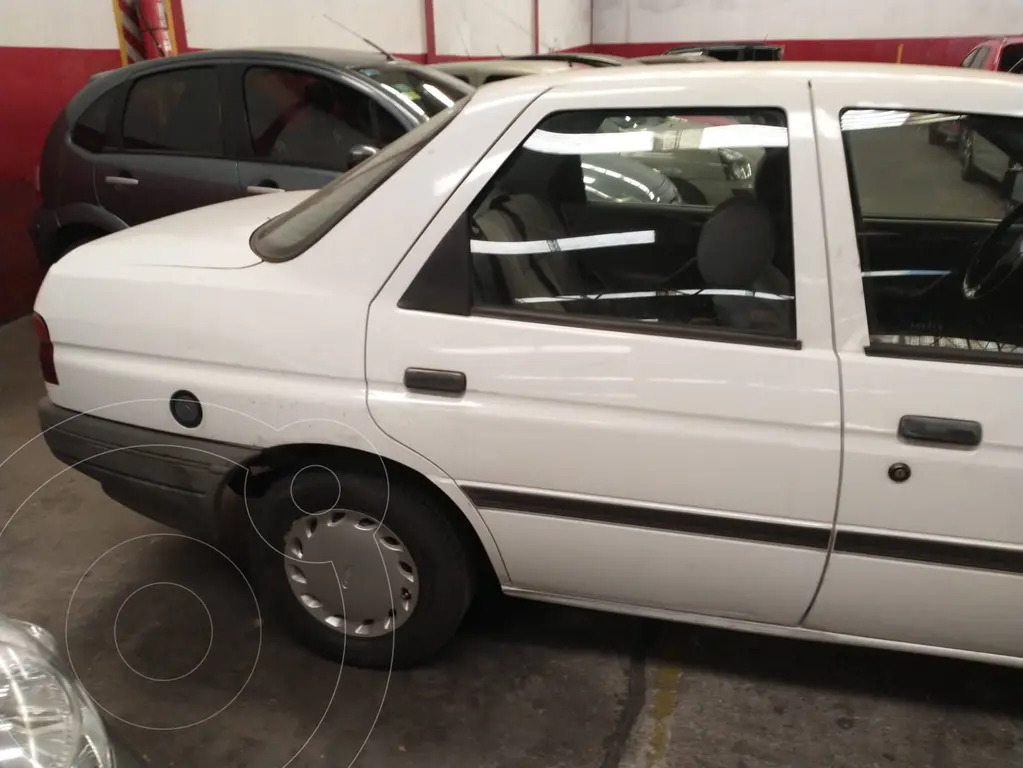 Ford Orion Gl (N/D) 1995 - foto 4