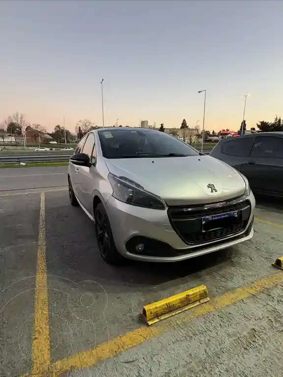 Peugeot 208 Gt 1.6 Thp  2018 - foto 5