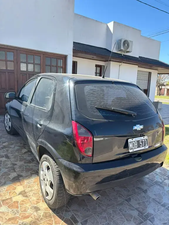 Chevrolet Celta Lt 5P Paq Seguridad (1389 Cc) 2013 - foto 5