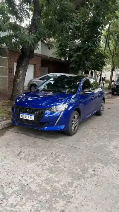 Peugeot 208 Gt T200  2023 - foto 1