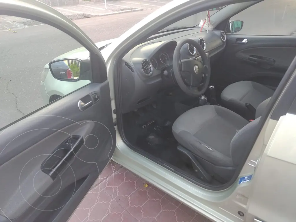 Volkswagen Voyage 1.6 Comfortline Full (1599 Cc) 2009 - foto 4