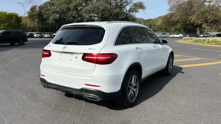 Mercedes-Benz Clase Glc Glc 300  4Matic Amg Line  2017 - foto 5