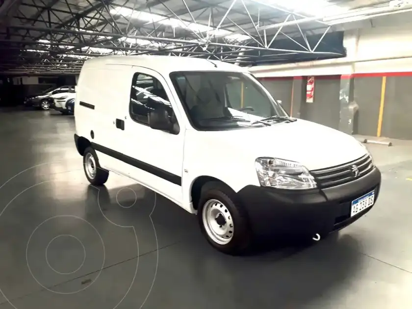 Peugeot Partner Furgón Confort 1.6  2024 - foto 2