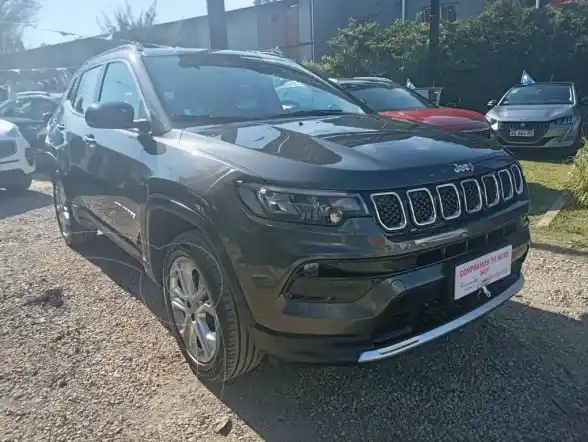 Jeep Compass 1.3 T 270 Longitude At6  2023 - foto 2