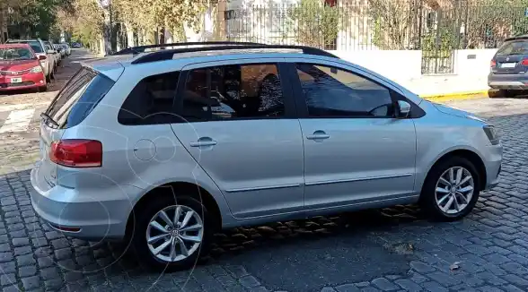 Volkswagen Suran 1.6 Highline  2017 - foto 3