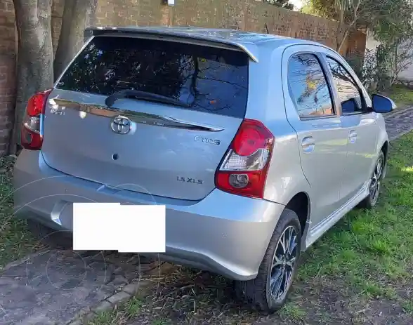 Toyota Etios Hatchback Xls  2022 - foto 4
