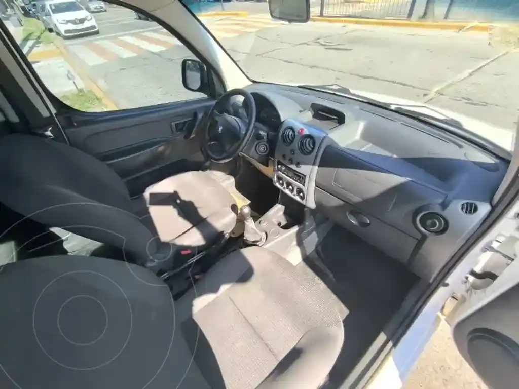 Peugeot Partner Furgón Confort 1.6 Hdi  2021 - foto 5
