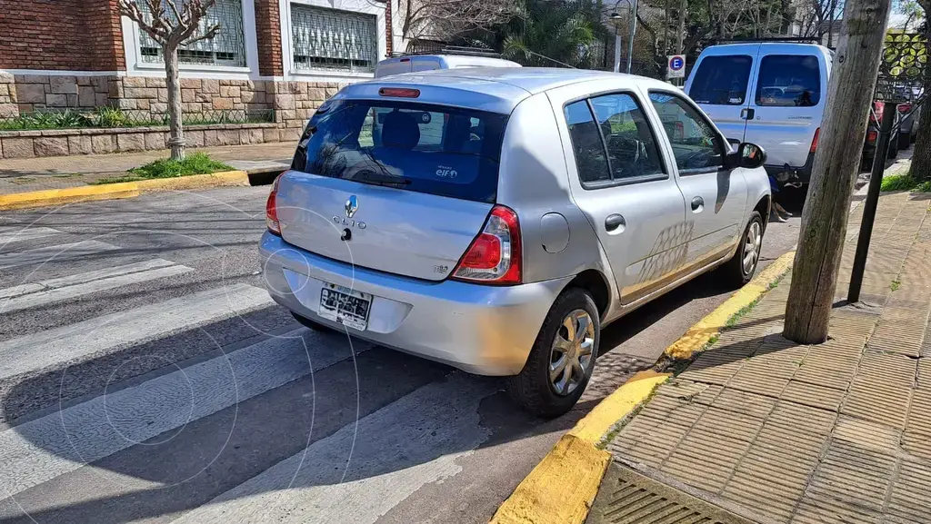 Renault Clio 5P 1.2 Authentique (1149 Cc) 2014 - foto 5