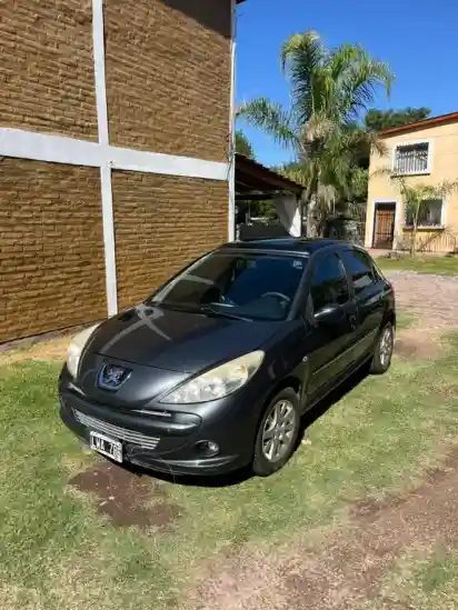 Peugeot 207 Compact 1.6 Feline 5P  2012 - foto 1