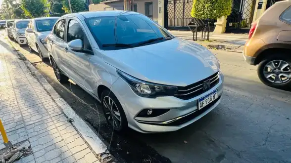 Fiat Cronos 1.3L Precision Cvt  2023 - foto 3